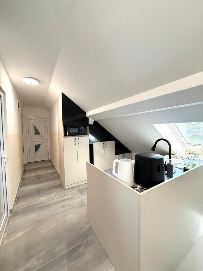 Kuriozum Vendeghaz Hotel Szeged Ngoại thất bức ảnh