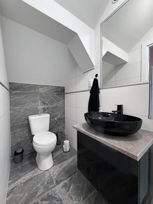 Kuriozum Vendeghaz Hotel Szeged Ngoại thất bức ảnh